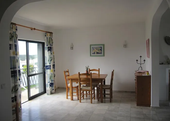 Villa Figueira Villa *